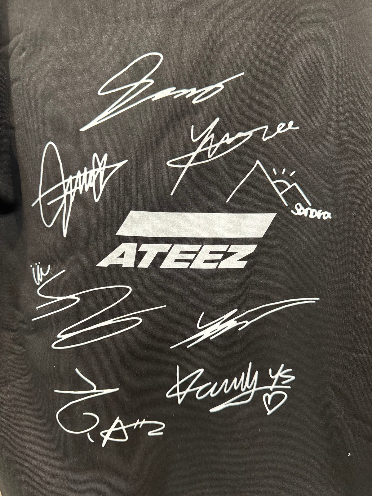 KPOP Fashion T-Shirts