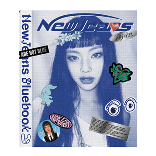 NEWJEANS 1ST EP ALBUM (NEW JEANS) BLUEBOOK VER.